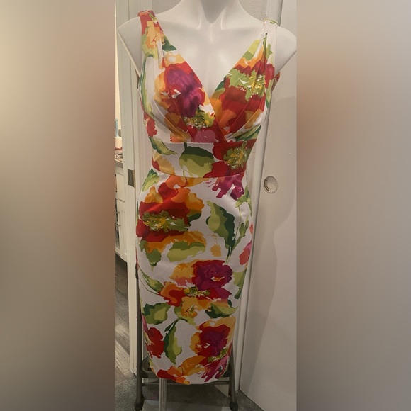 Stop Staring Camilla Floral Print Bombshell Wiggle Dress White Watercolor Med - Picture 2 of 6